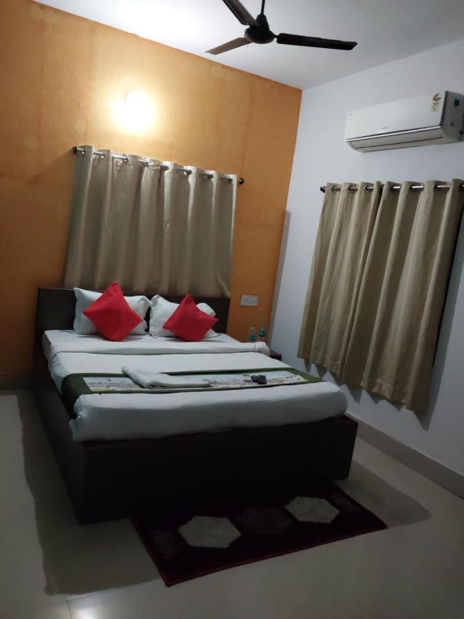 Hotel Madison Homes Bhuvanesvar Kültér fotó