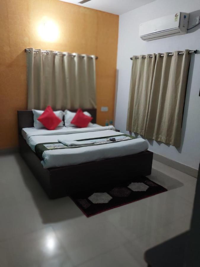 Hotel Madison Homes Bhuvanesvar Kültér fotó