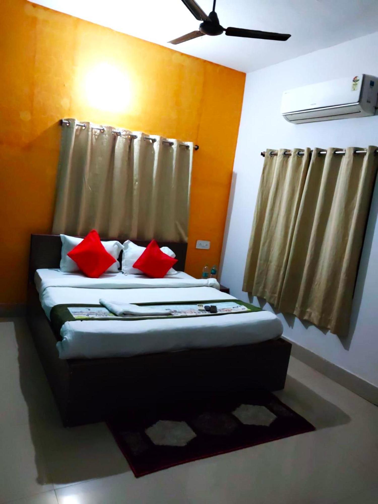 Hotel Madison Homes Bhuvanesvar Kültér fotó